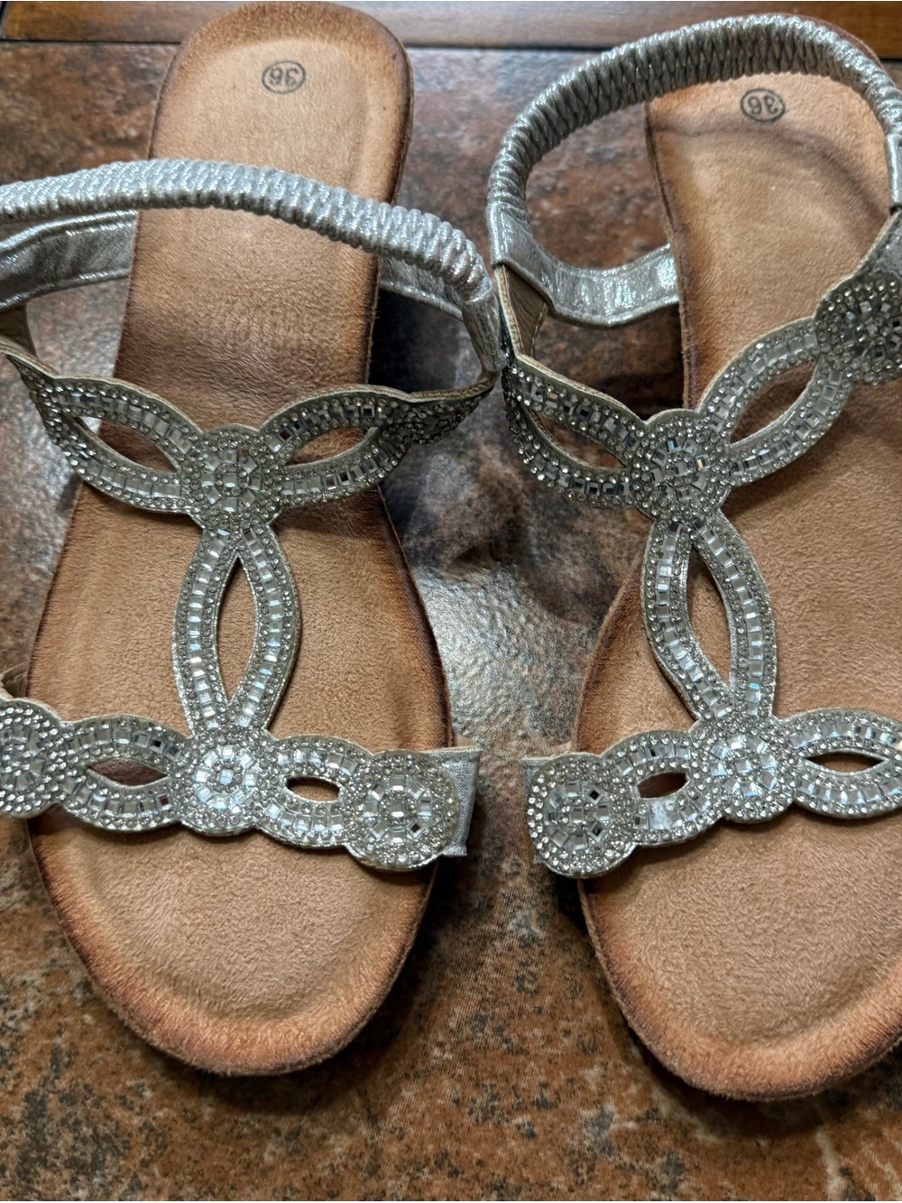 Women’s Silver Embellished Low Wedge Sandals Stretch Fit.  Size 6